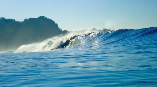 Ocean Surfing: Understanding the Different Types of Ocean Waves